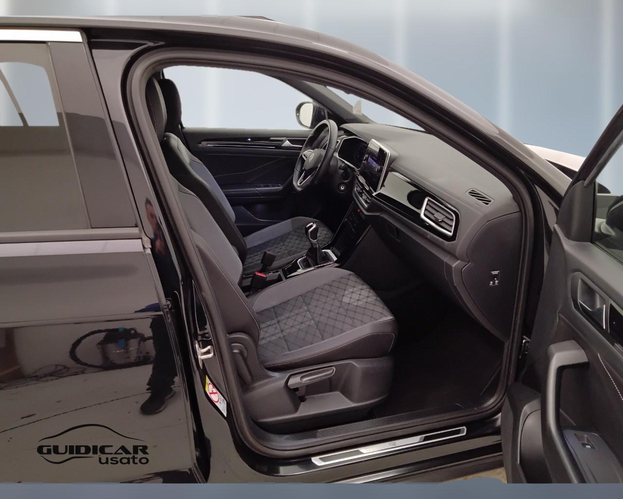VOLKSWAGEN T-Roc I 2022 - T-Roc 1.0 tsi R-Line 110cv