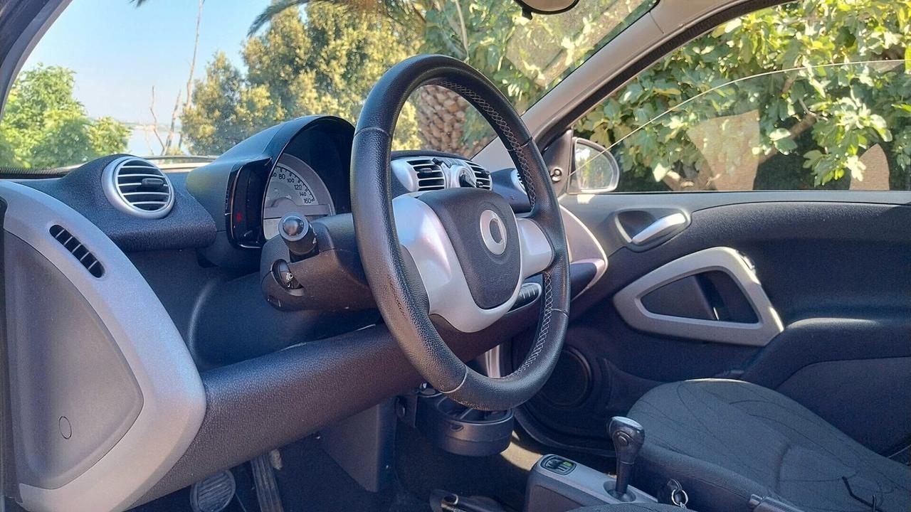 Smart ForTwo 1000 52 kW MHD coupé passion