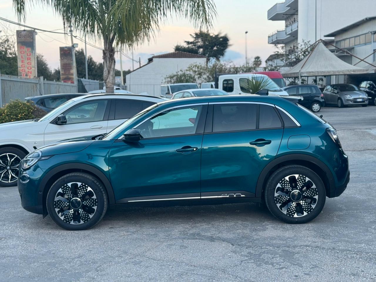 Fiat 600 600e La Prima