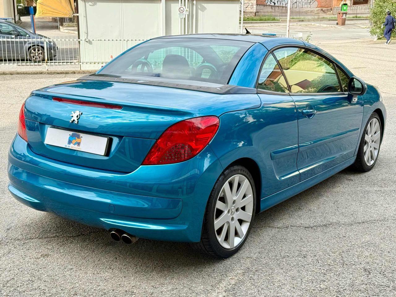 PEUGEOT 207 1.6 VTi 120CV CC Féline
