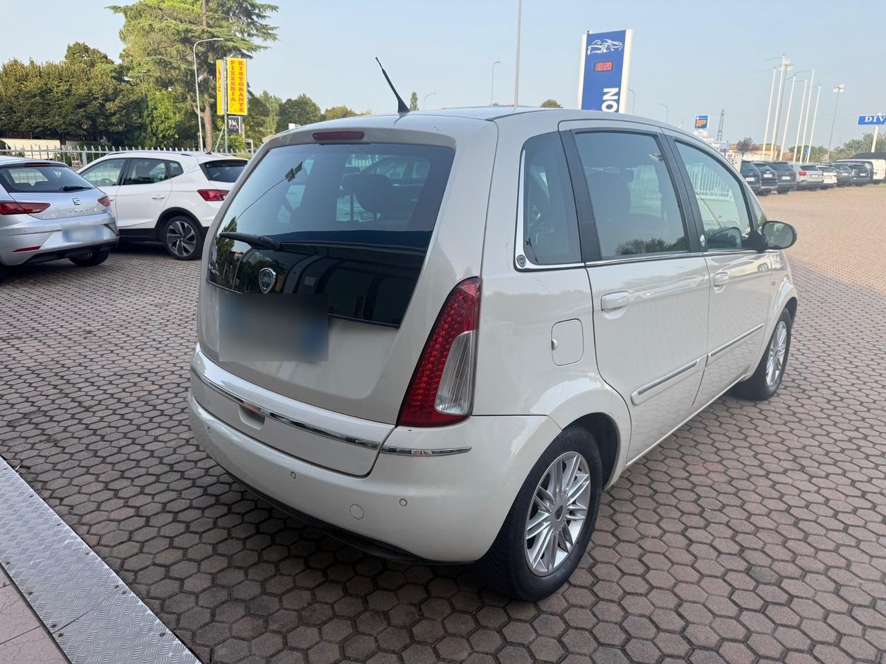 Lancia MUSA 1.4 8V Ecochic (GPL) Platinum