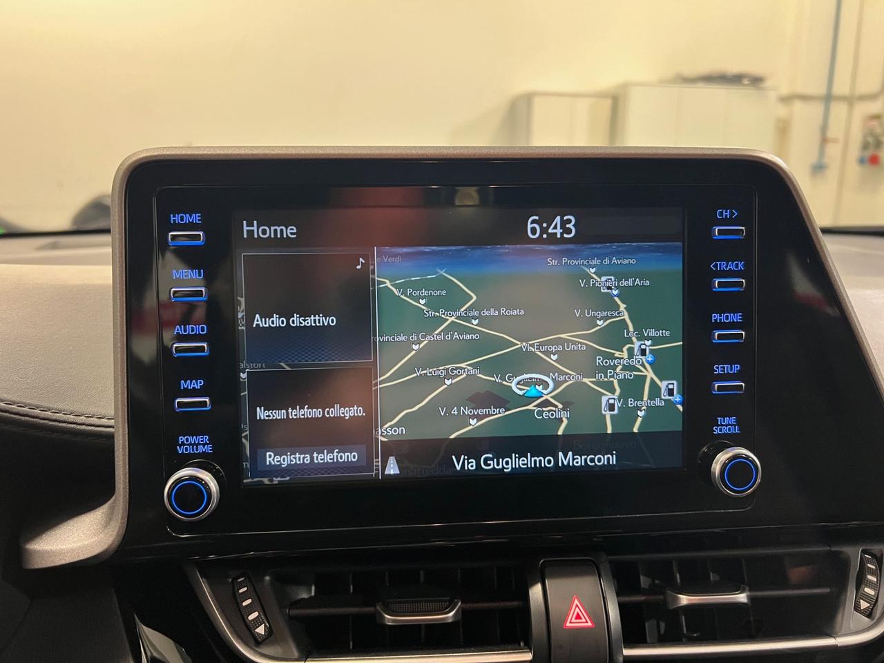 Toyota C-HR 1.8 Hybrid E-CVT Business