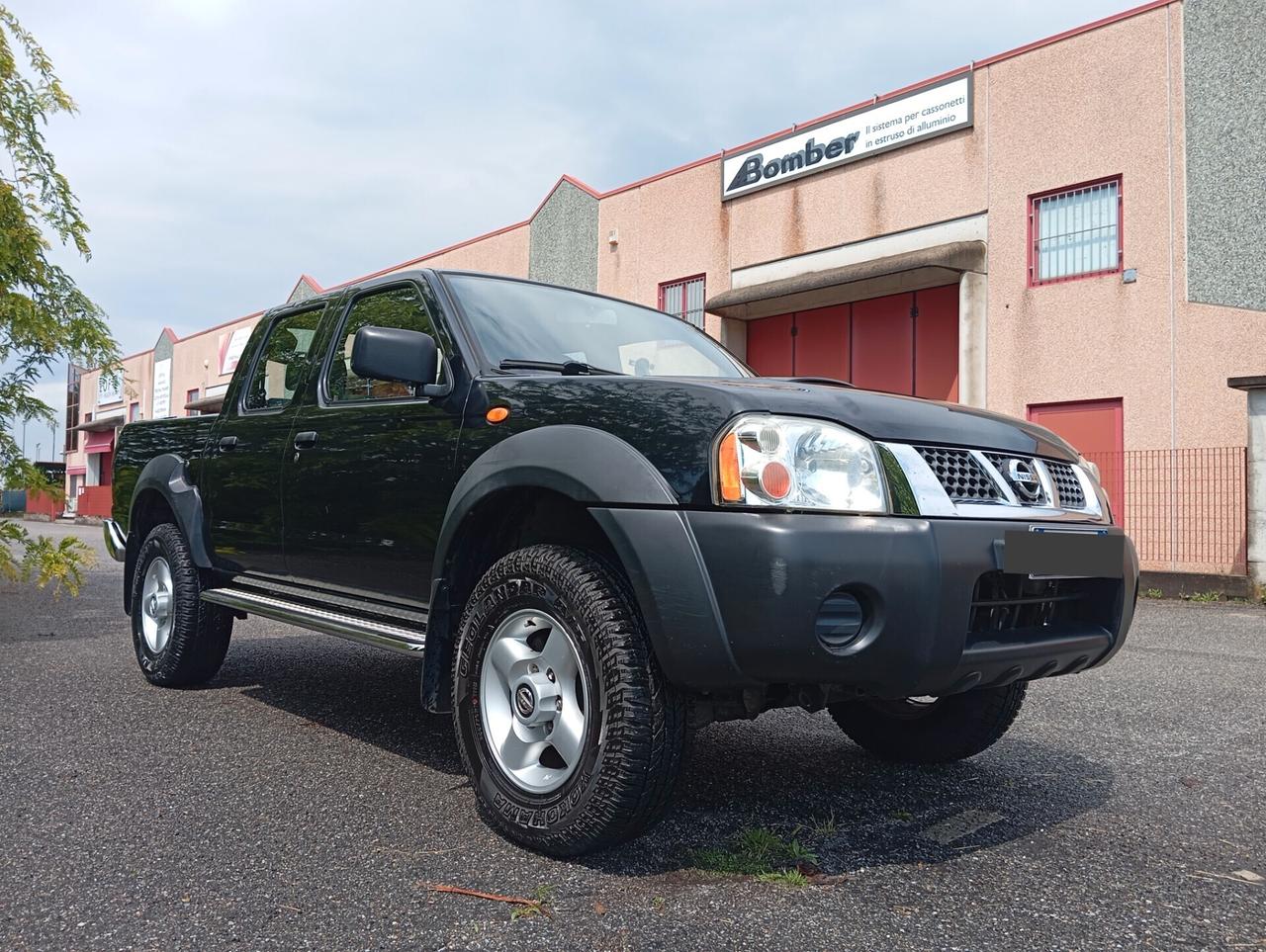 Nissan Navara 2.5 dCi 4 porte Double Cab Permute 4X4