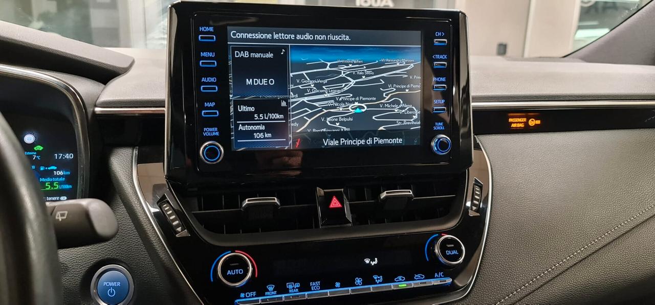 Toyota Corolla 1.8 Hybrid Business