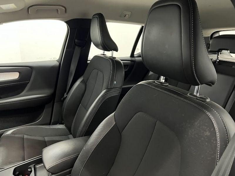 Volvo XC40 T2 Geartronic Momentum