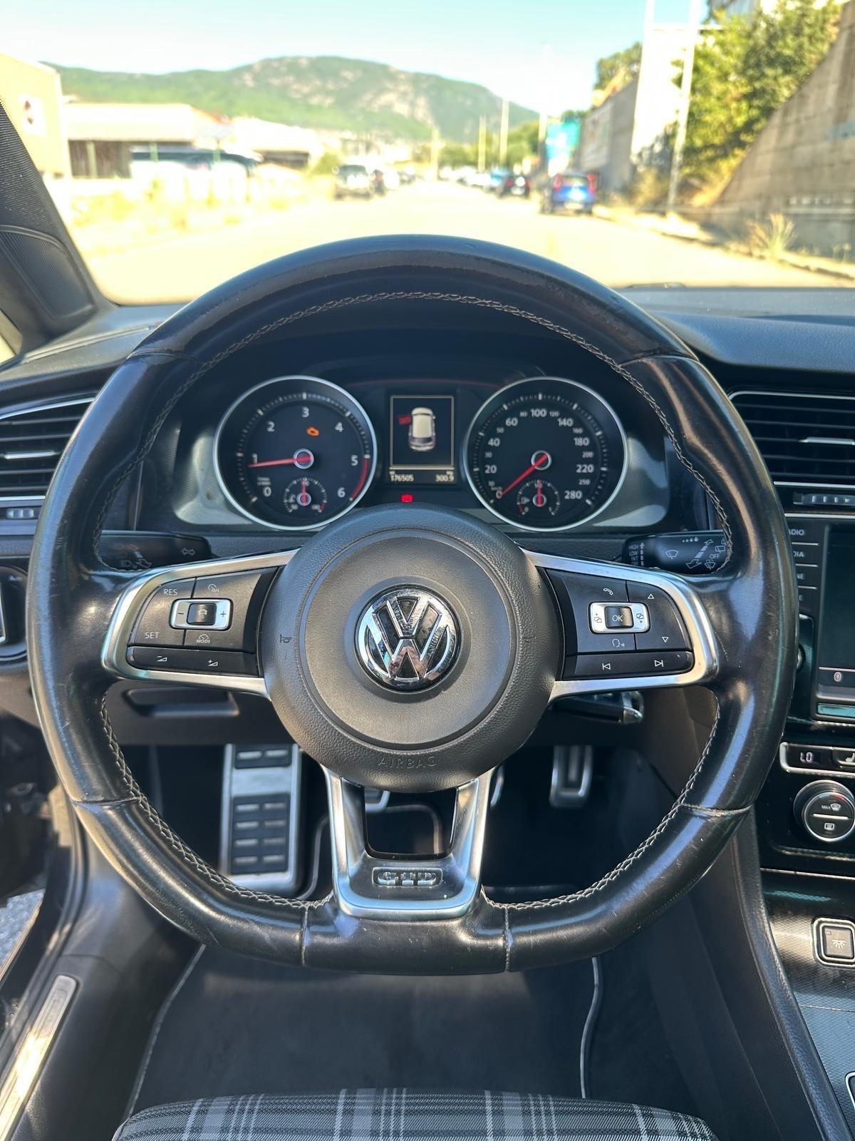 Volkswagen Golf Business GTD 2.0 TDI 5p. 4 Free BlueMotion Tech.