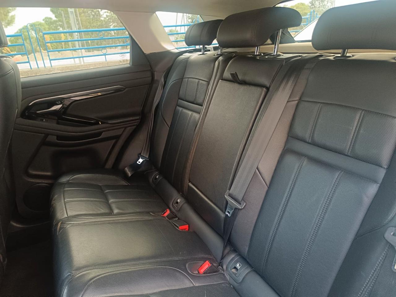 Land Rover Range Evoque 2.0D I4-L.Flw 150 CV R-Dynamic S