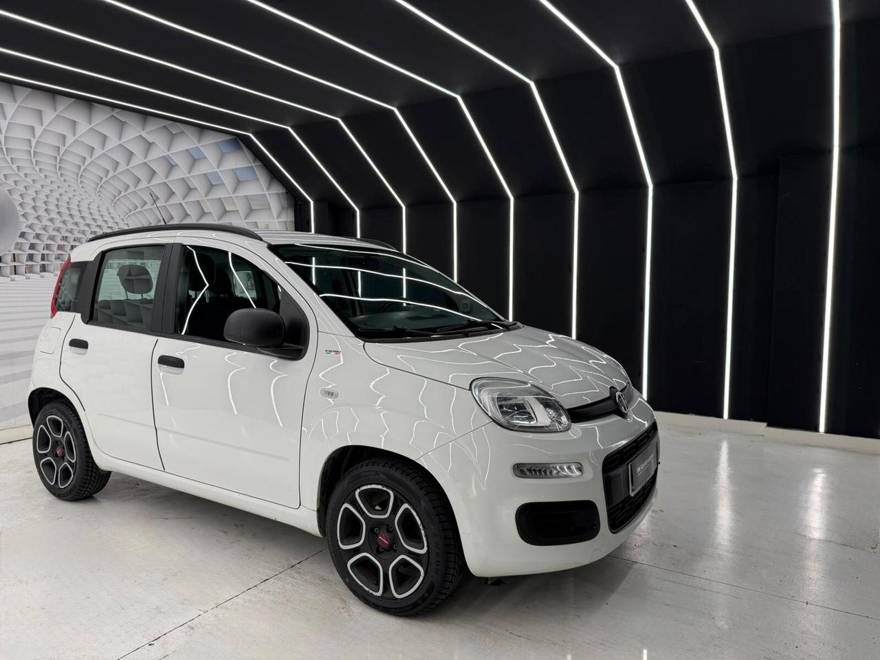 Fiat Panda 0.9- KM CERTIFICATI-PERMUTE-12 MESI DI GARANZIA