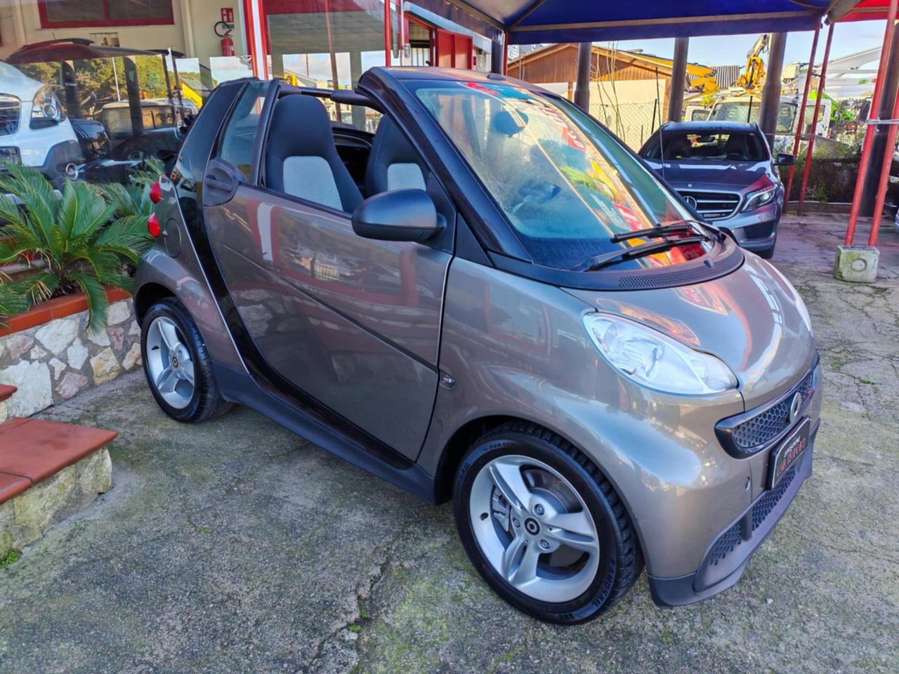 Smart Fortwo 1.0 benzina 08/2012 Cv70 CABRIO