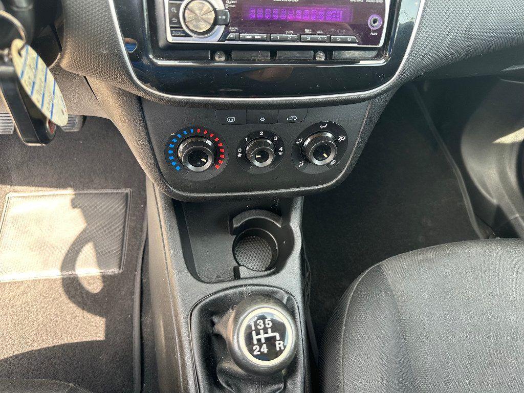 Fiat Punto 1.4 5P Natural Power Easy