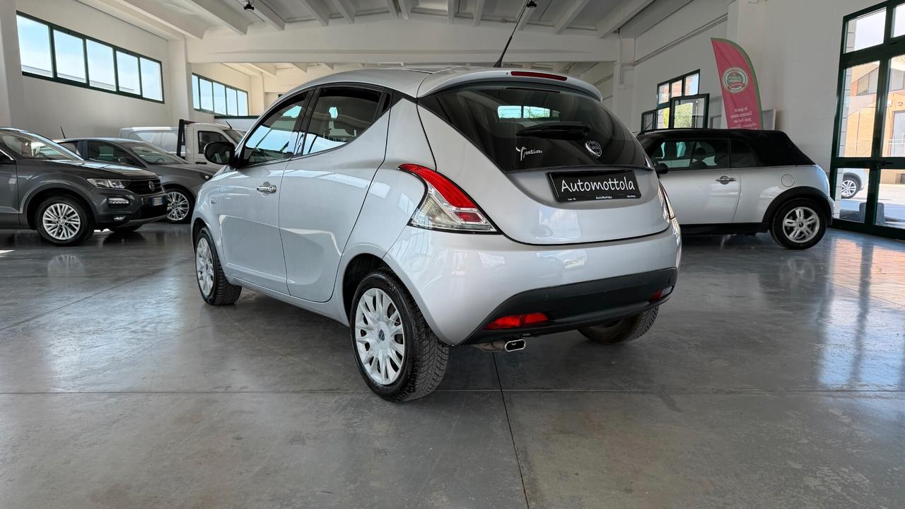 Lancia Ypsilon 1.3 MJT 16V 95 CV 5 porte S&S Gold