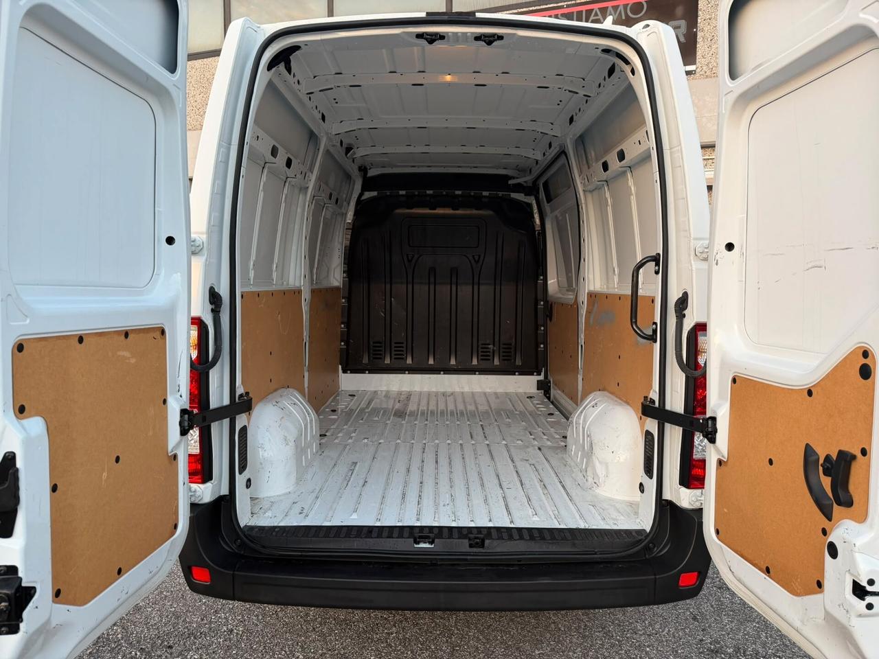 Renault Master T35 2.3 dCi 135 L2 H2 PM-TM Furgone Start