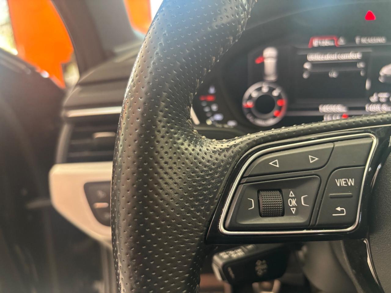 Audi A4 Avant 2.0 TDI 150 CV s-line permute e finanziamenti