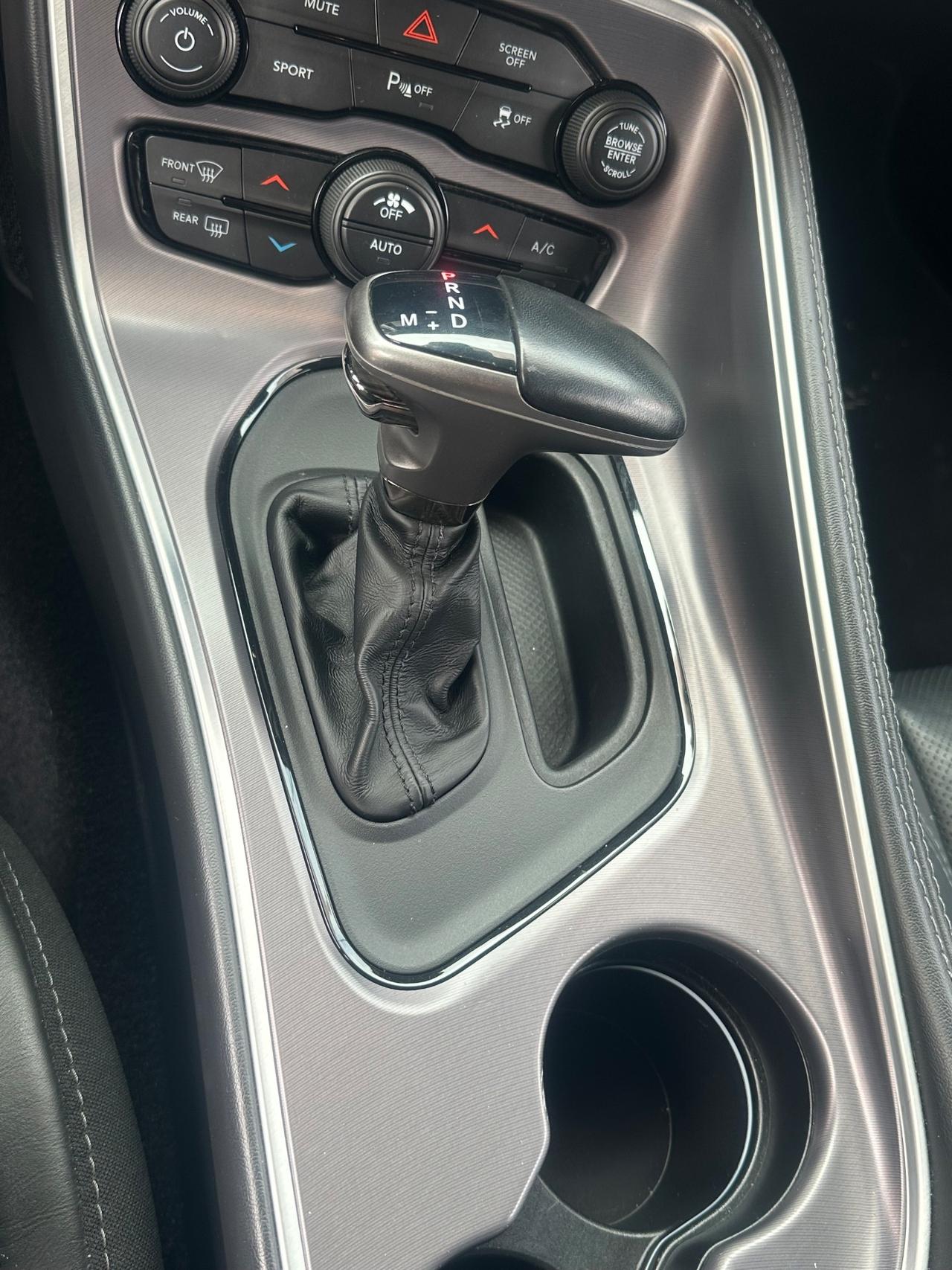 Dodge Challenger 3.6 V6 SXT del 2020 ,valutiamo PERMUTA