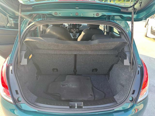 LANCIA Ypsilon 1.2 69 CV 5 porte S&S Gold OK NEOPATENTATO