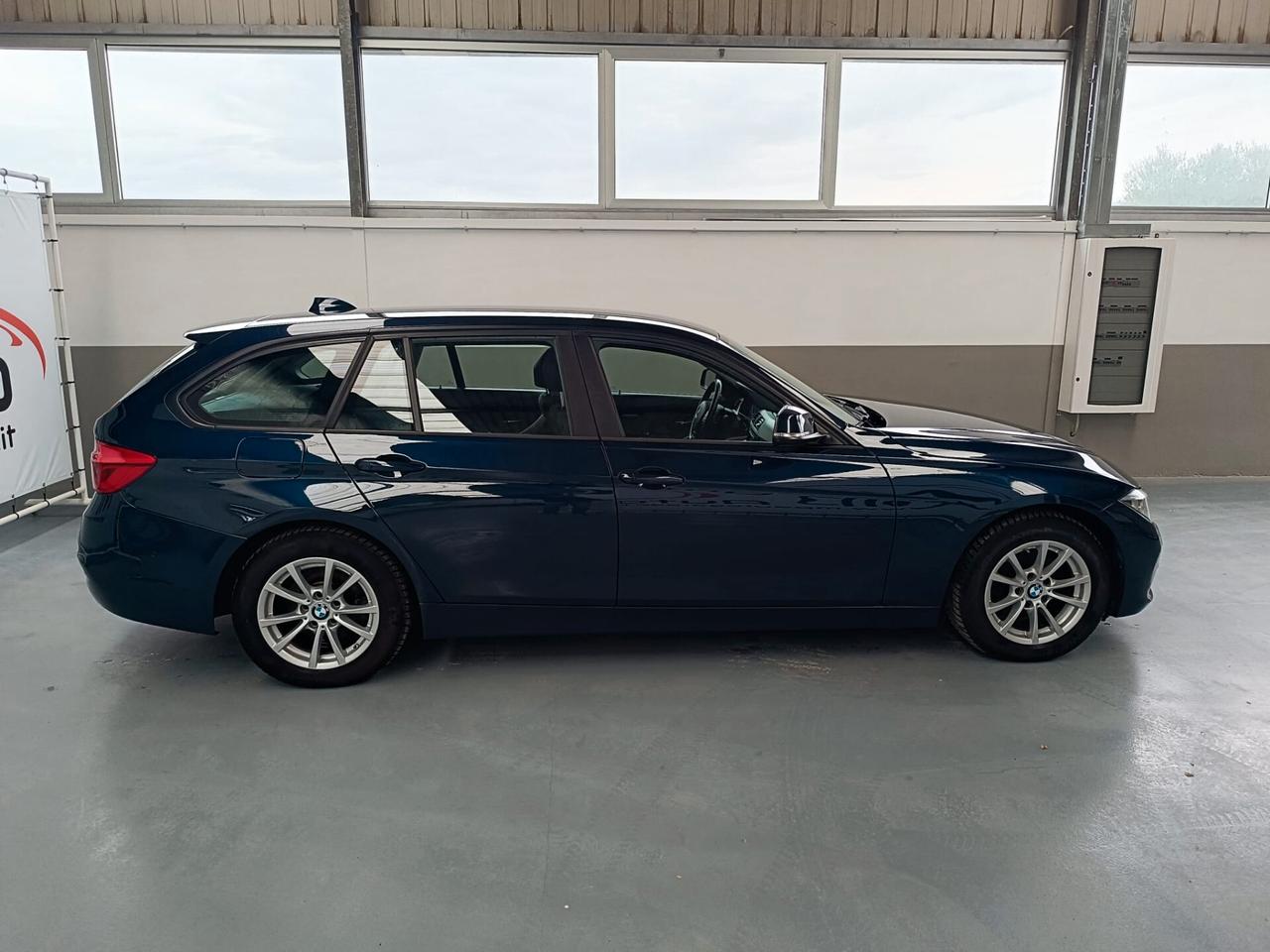 Bmw Serie 318d Touring Business Advantage aut.