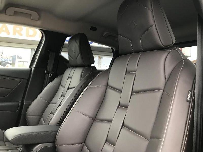 DS DS 3 PureTech 130 auto Antoine de Saint Exupery DS3 PARI AL NUOVO