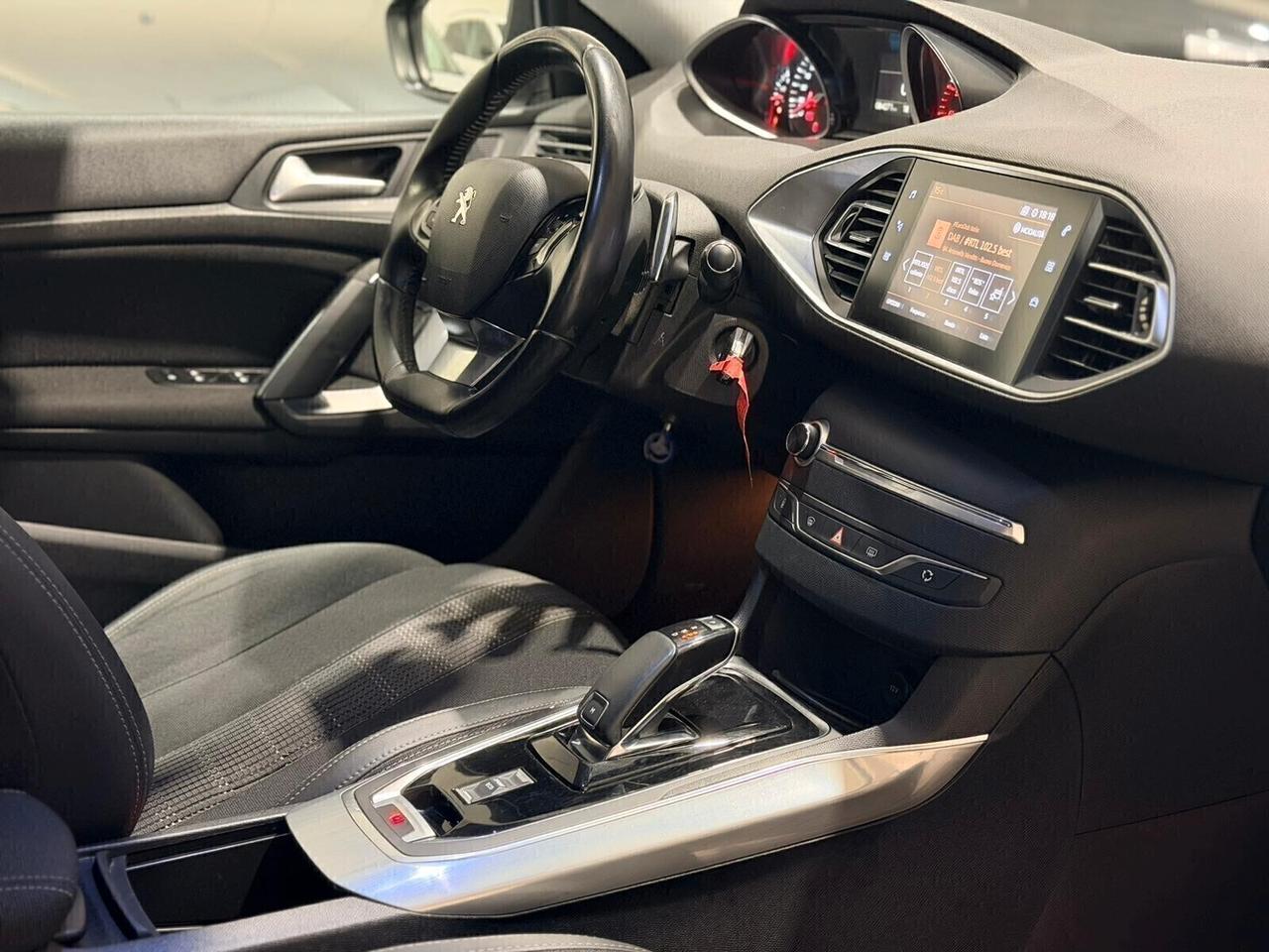 Peugeot 308 BlueHDi 130 S&S Allure