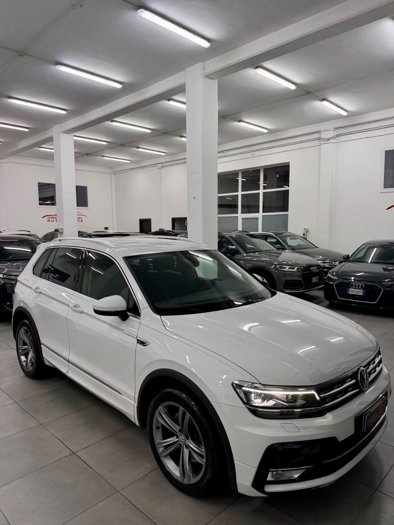 VW Tiguan 2.0 240cv DSG 4MOTION R-LINE FINANZIABILE
