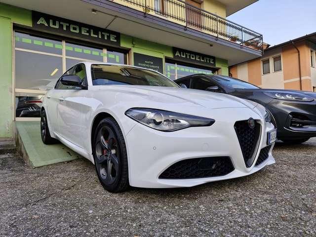 Alfa Romeo Giulia 2.0 T AT8 Sport Solo 27000 Km Pari al Nuovo!!!!