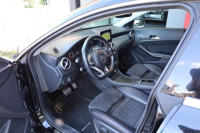 MERCEDES-BENZ CLA 200 d S.W Automatic Premium AMG Navi COMAND LED Camera