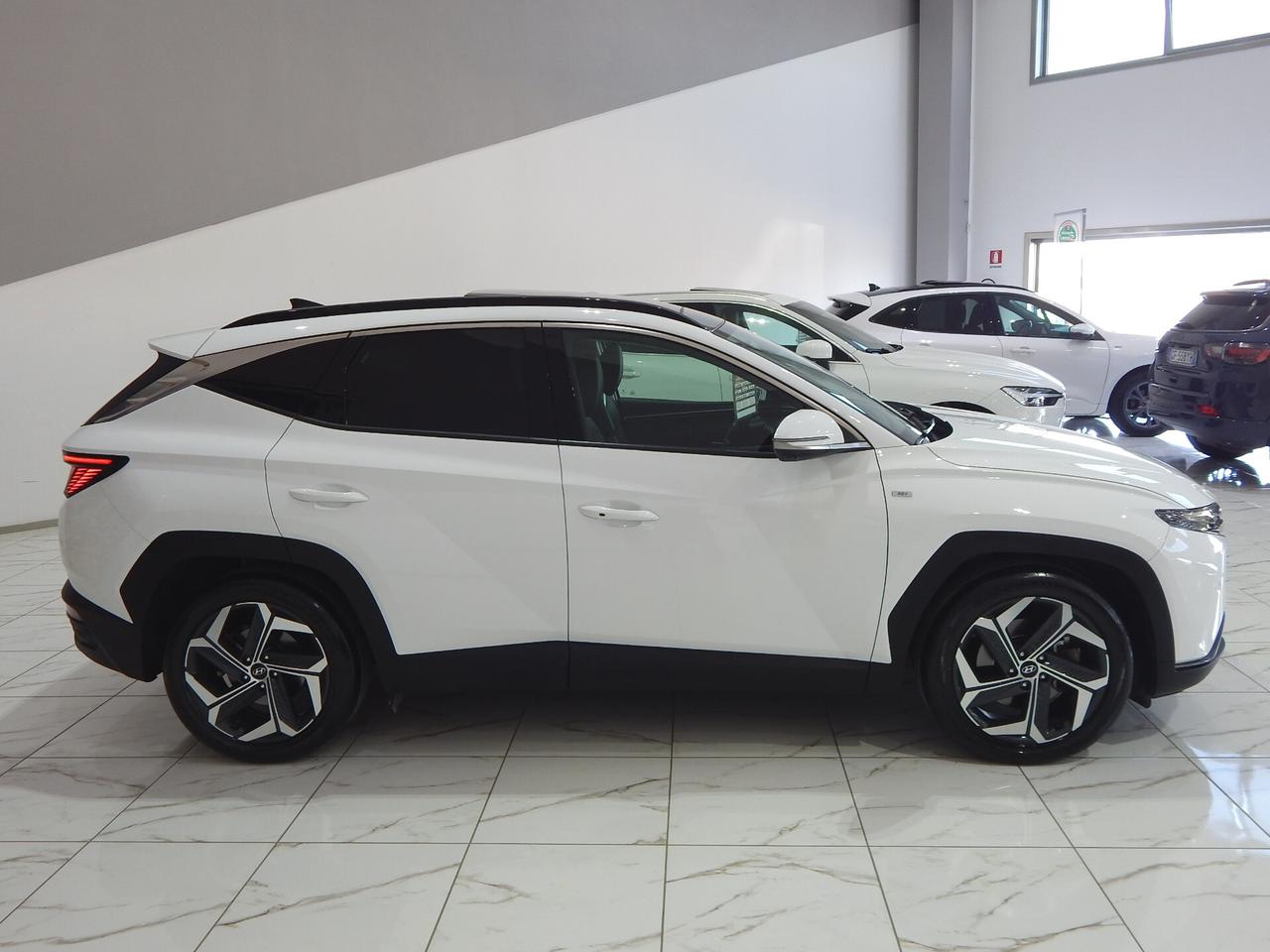 Hyundai Tucson 1.6 crdi 48V Exellence dct TETTO-NAVI-PELLE-RADAR