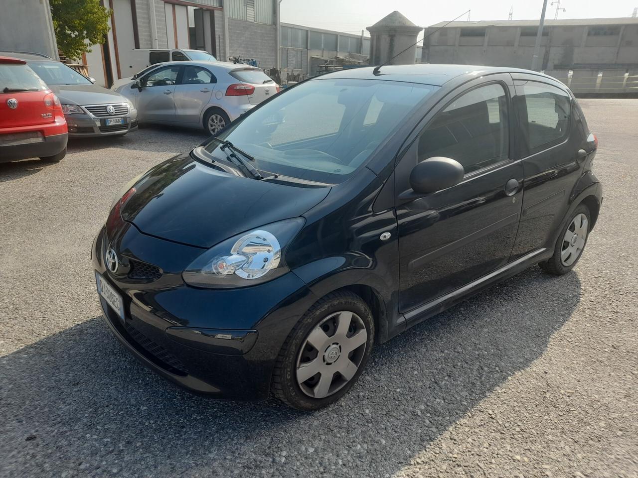Toyota Aygo 1.0 12V VVT-i 5 porte