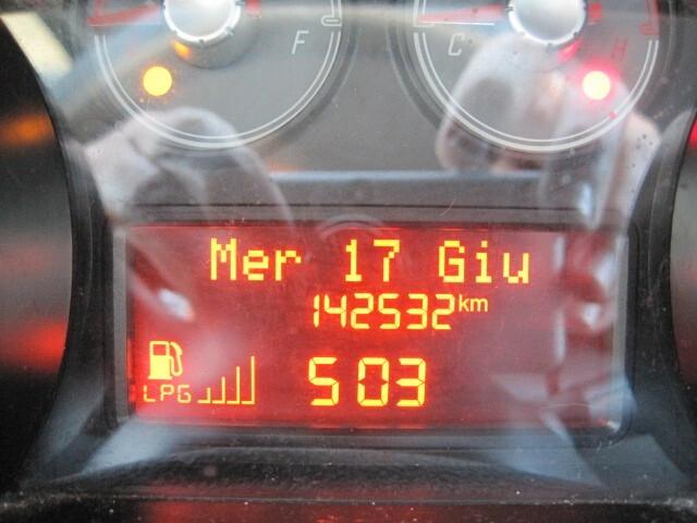 Fiat Punto 1.4 8V 5 porte Easypower Street