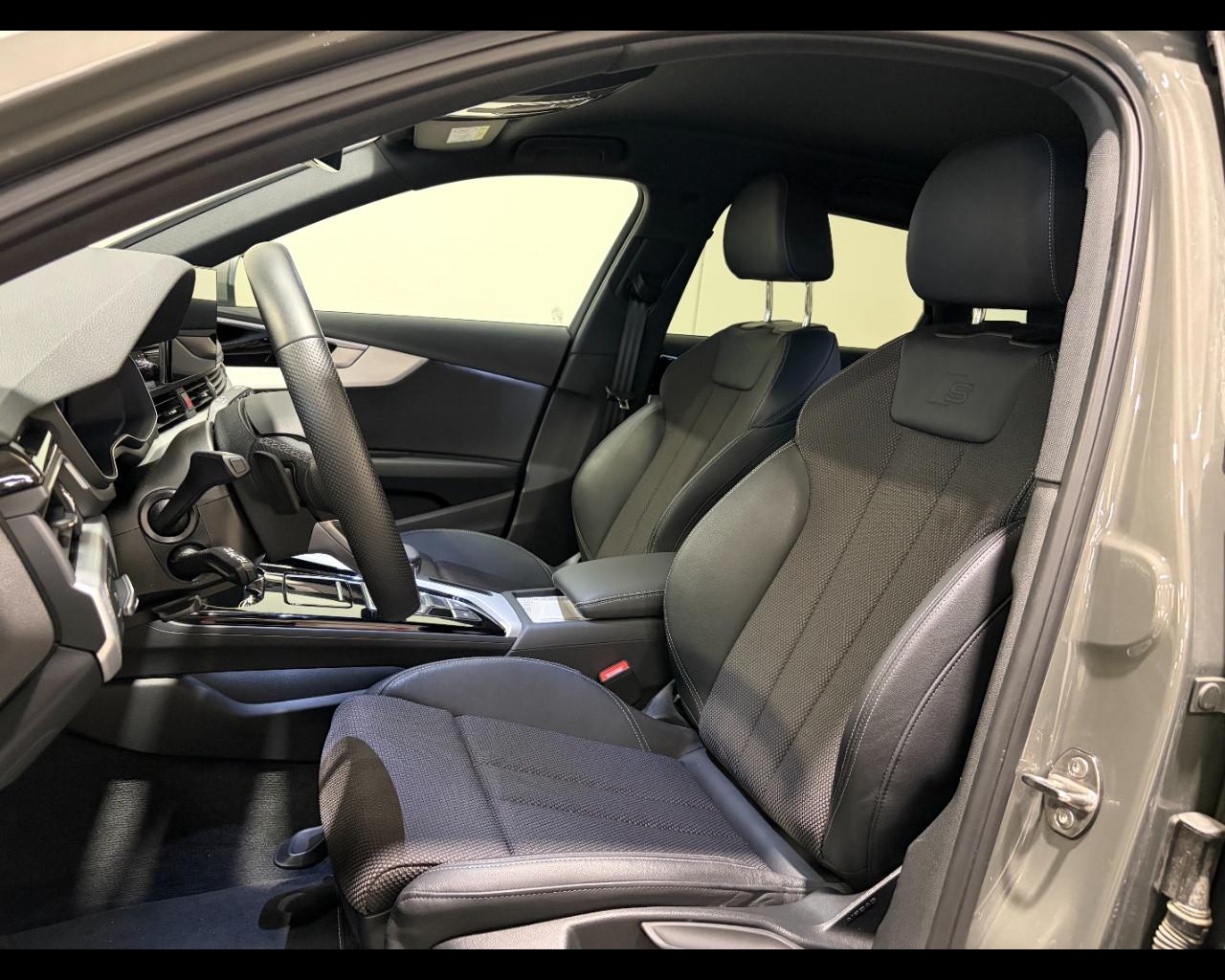AUDI A4 AVANT 40 TDI MHEV QUATTRO S-TRONIC S LINE EDITION
