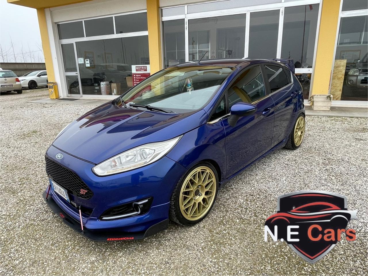 Ford Fiesta 1.5 TDCi 75CV 5 porte Titanium