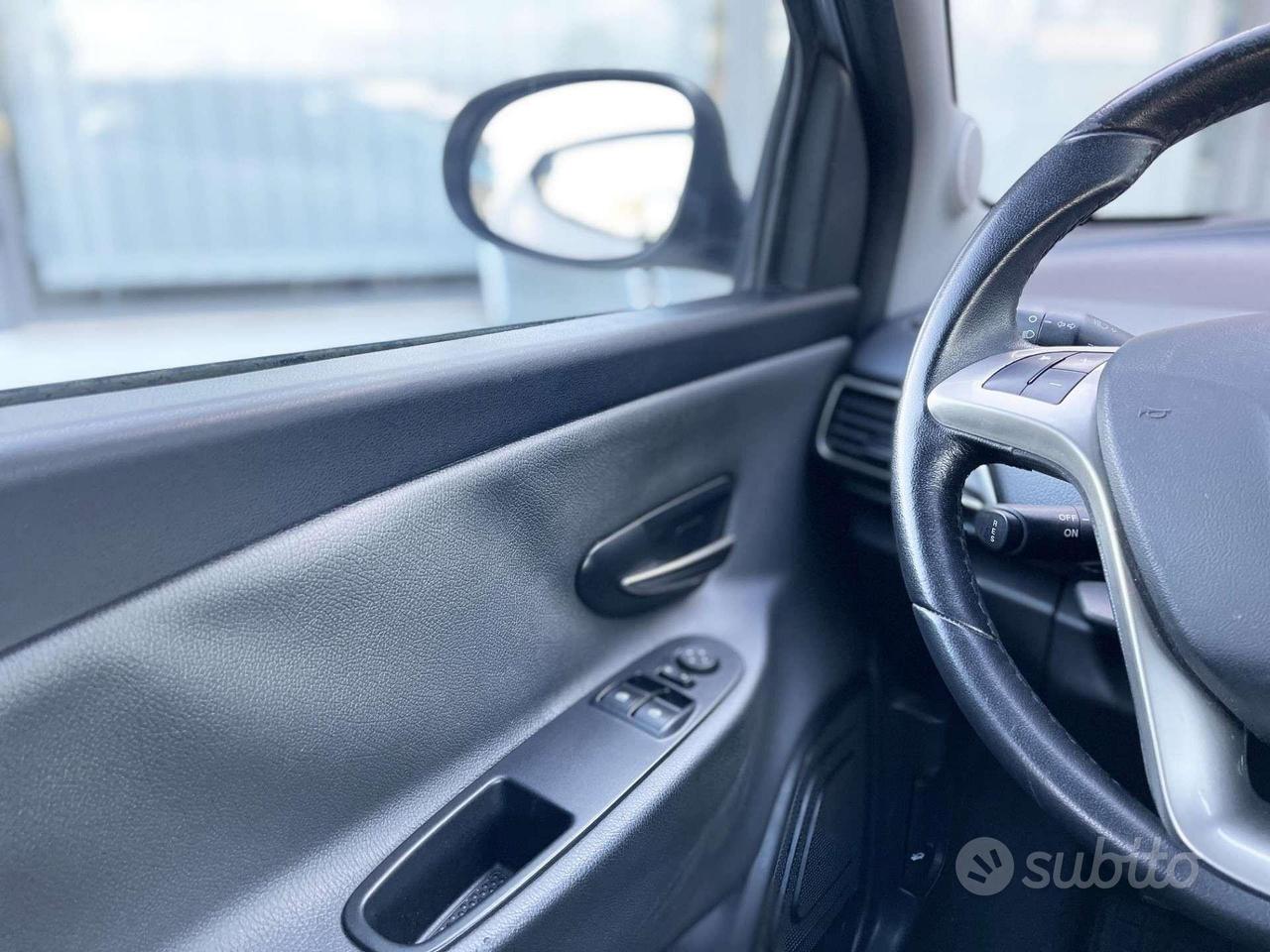Lancia Ypsilon 1.2 Benzina 69CV E6 Neo - 2014