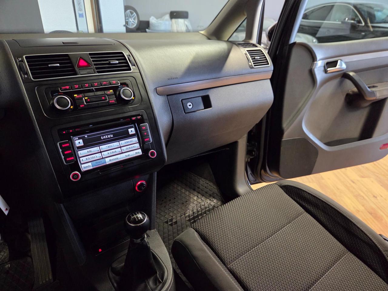 Volkswagen Touran 1.6 tdi Trendline