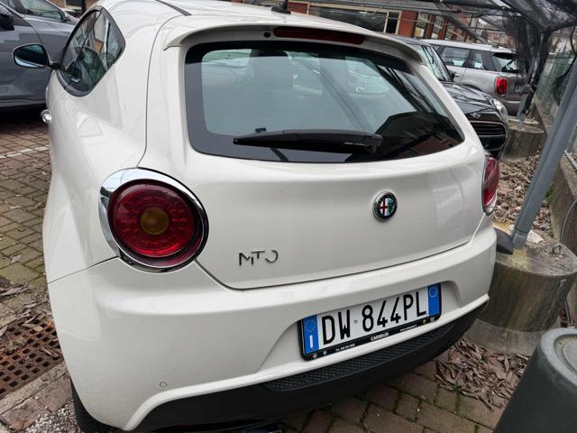 ALFA ROMEO MiTo 1.6 JTDm 16V Distinctive Sport Pack Stupenda