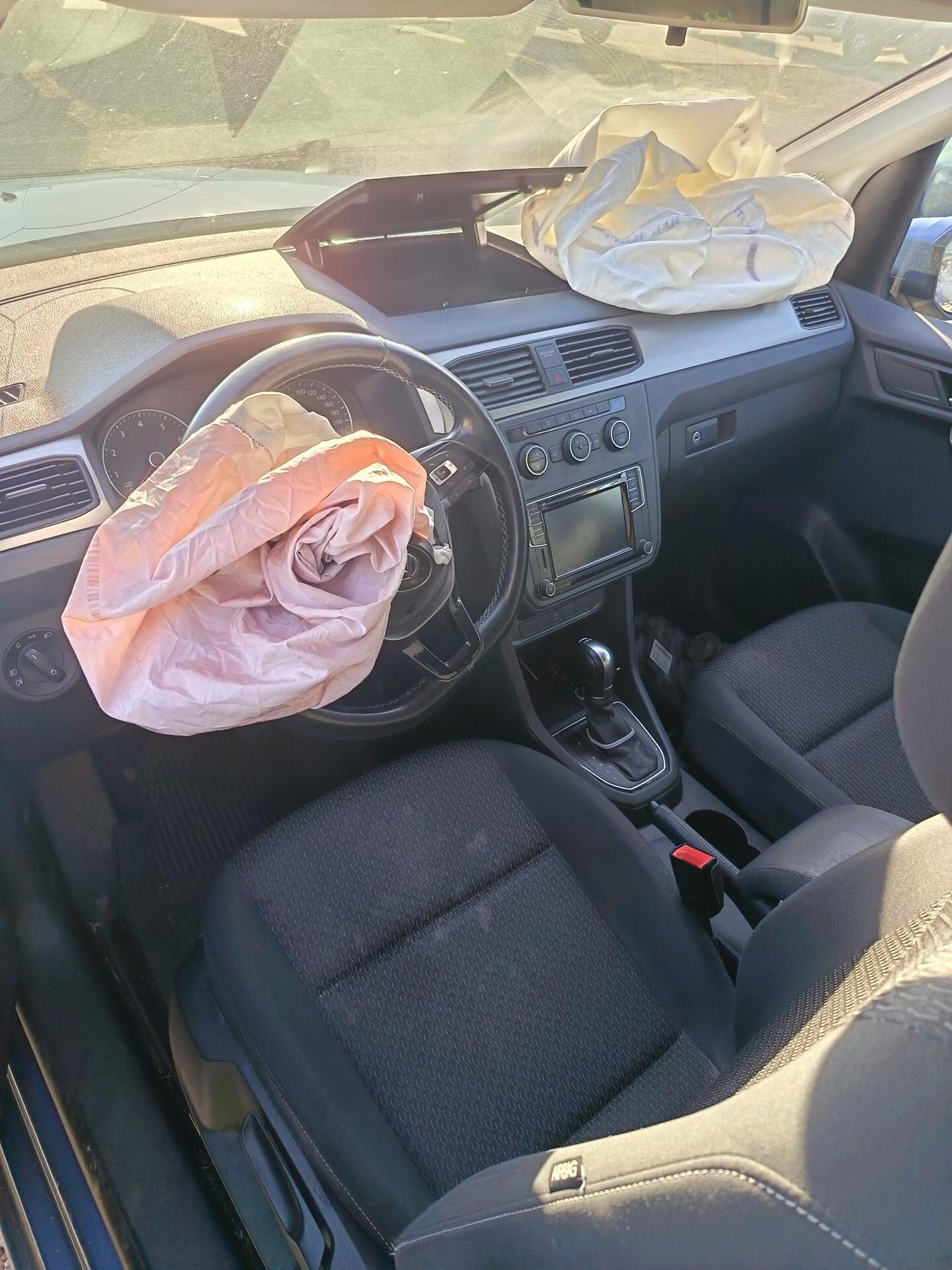 Volkswagen Caddy 1.4 GPL TGI DSG Highline Maxi