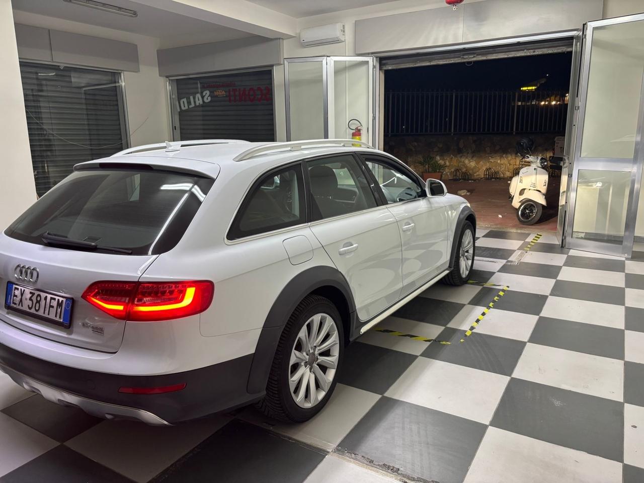 Audi A4 allroad 2.0 TDI 190 CV cl.d. S.tr. Business Plus