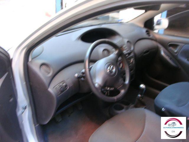 TOYOTA - Yaris - 16V 5 porte Expo Clima
