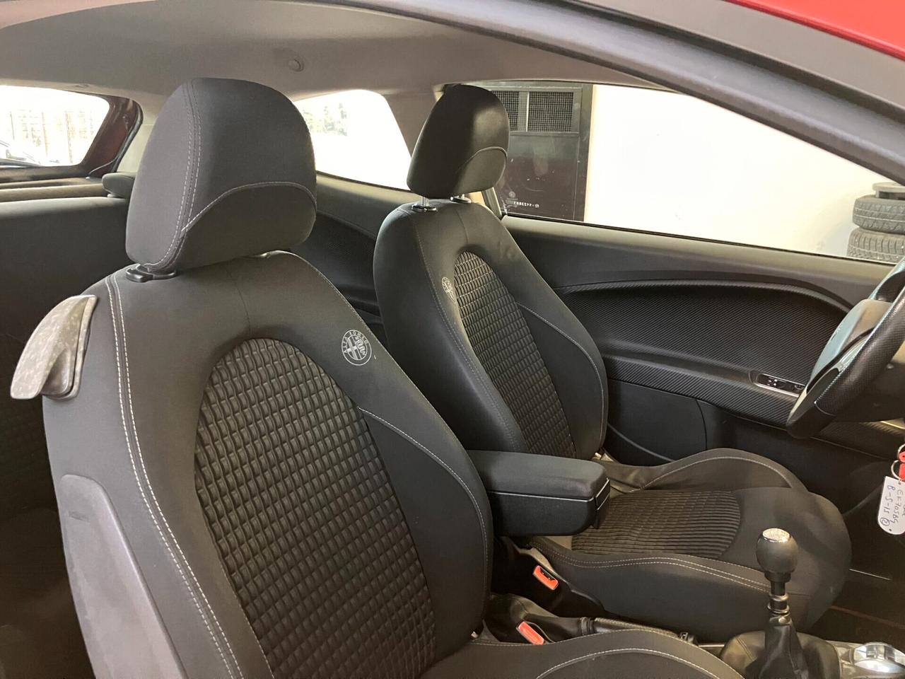 Alfa Romeo MiTo 1.4 Distinctive NEOPATENTATI