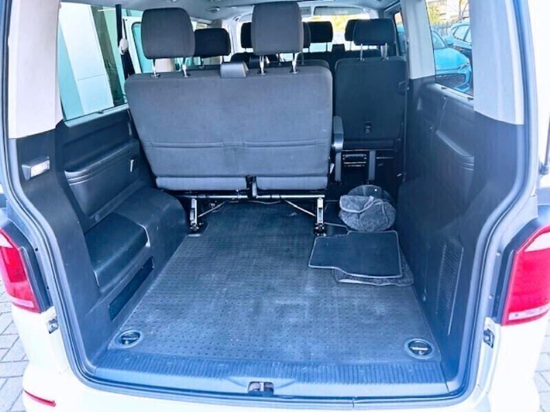 Volkswagen Caravelle 2.0 TDI 204CV DSG 4 Motion PC Comfortline - KOMBI - 8 POSTI -