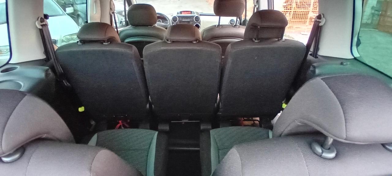 Peugeot Partner 1.6 HDi 115CV Outdoor 7 POSTI