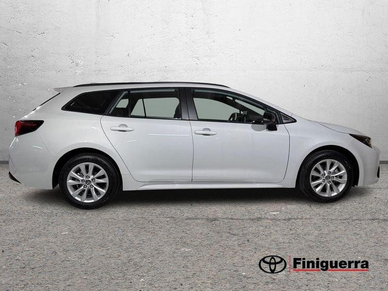 Toyota Corolla TS 1.8 Hybrid Active