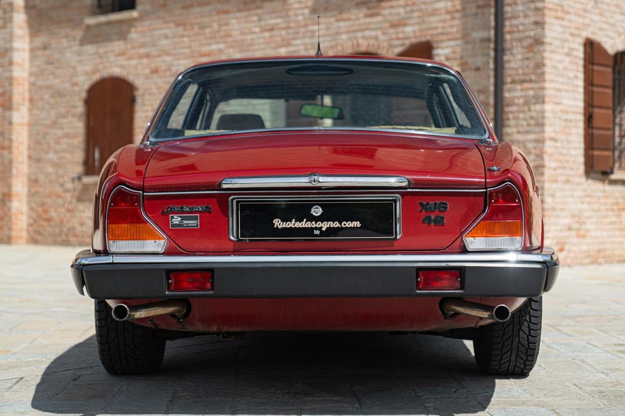 Jaguar XJ6 1981 4.2 MANUALE JAG00089