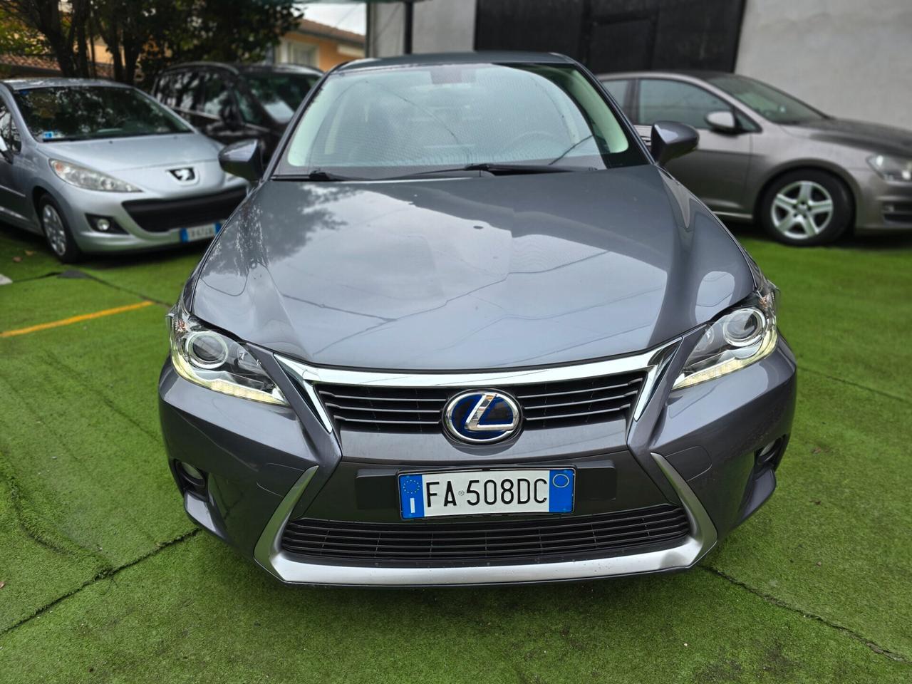 Lexus CT 200h 1.8Hybrid Executive euro6b-2015