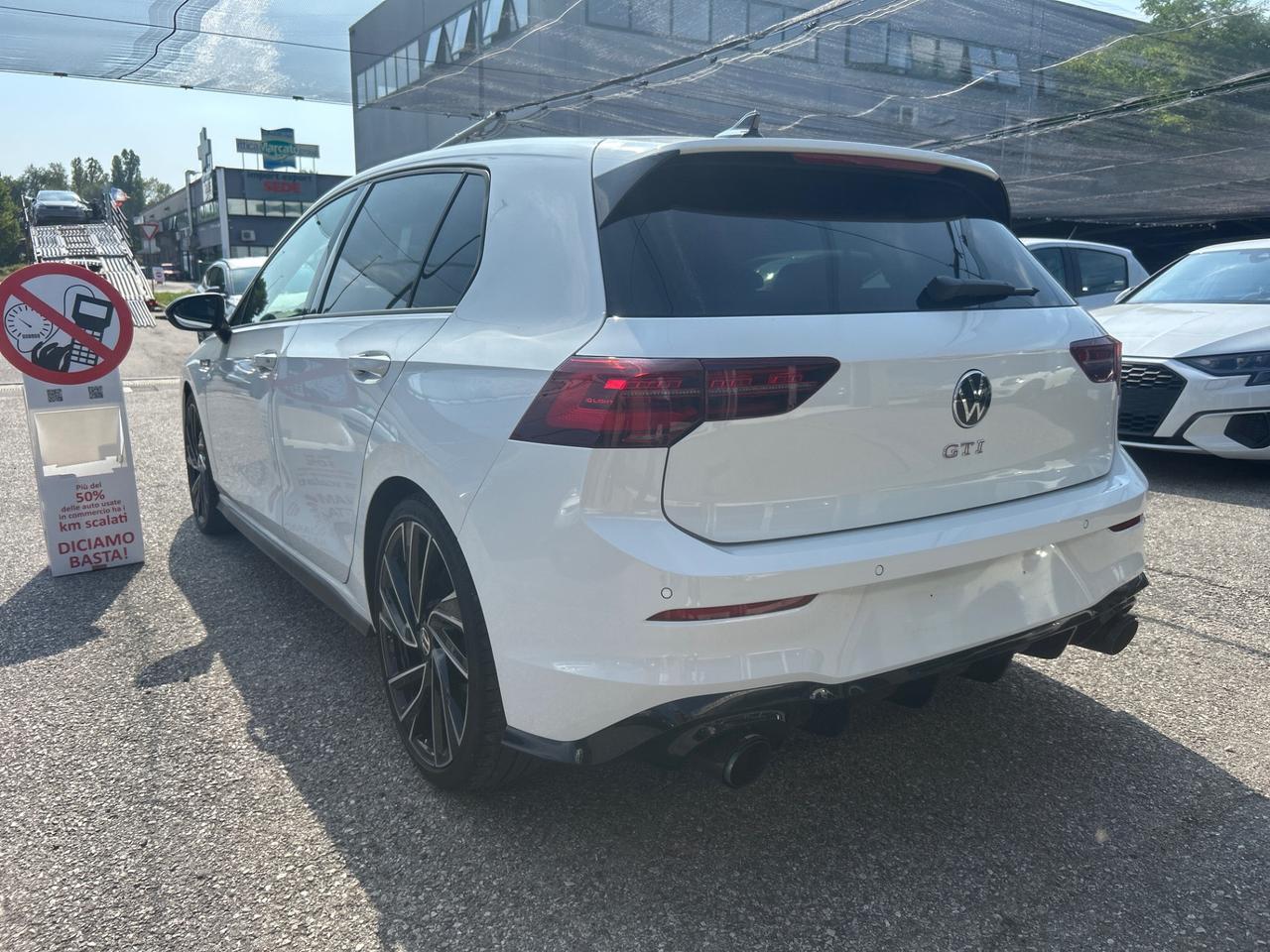 VOLKSWAGEN Golf 8 GTI