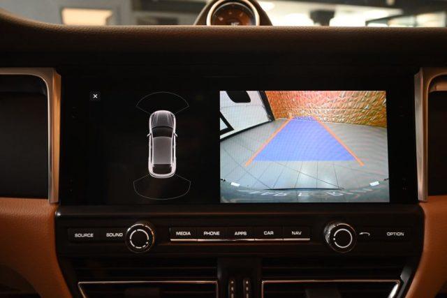 PORSCHE Macan 2.0PDK PASM+1BK DOP.TET.CAM 21"SED.ADAT.18VIE FULL