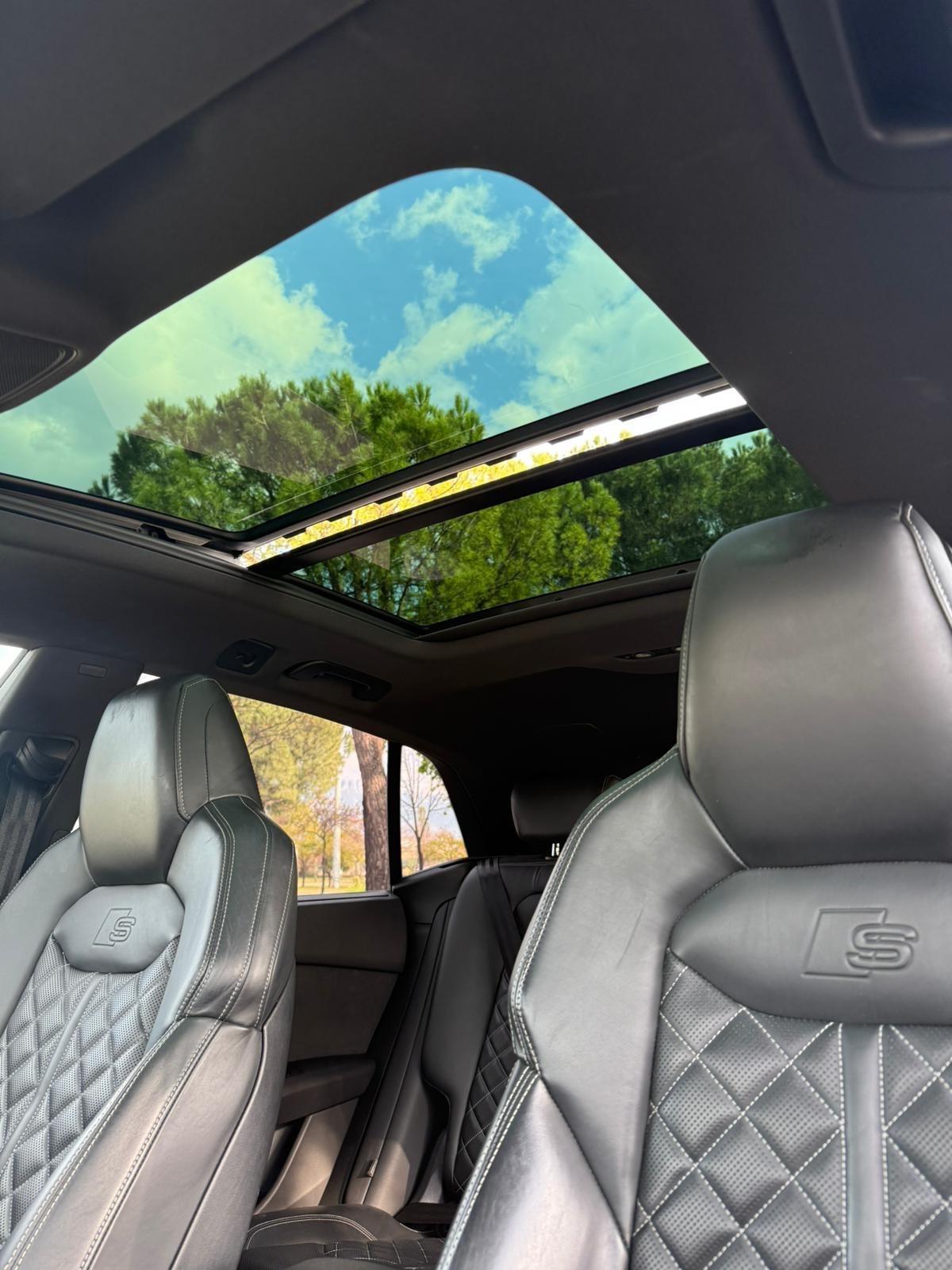 Audi Q8 50 TDI 286 CV quattro tiptronic Sport