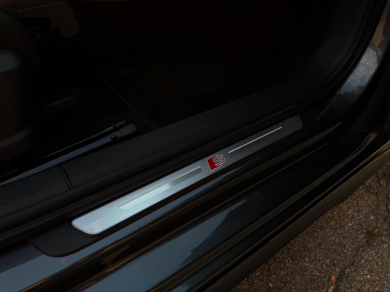 Audi A3 SPB S-LINE EDITION/2.0 116CV/TETTO/18"/LED