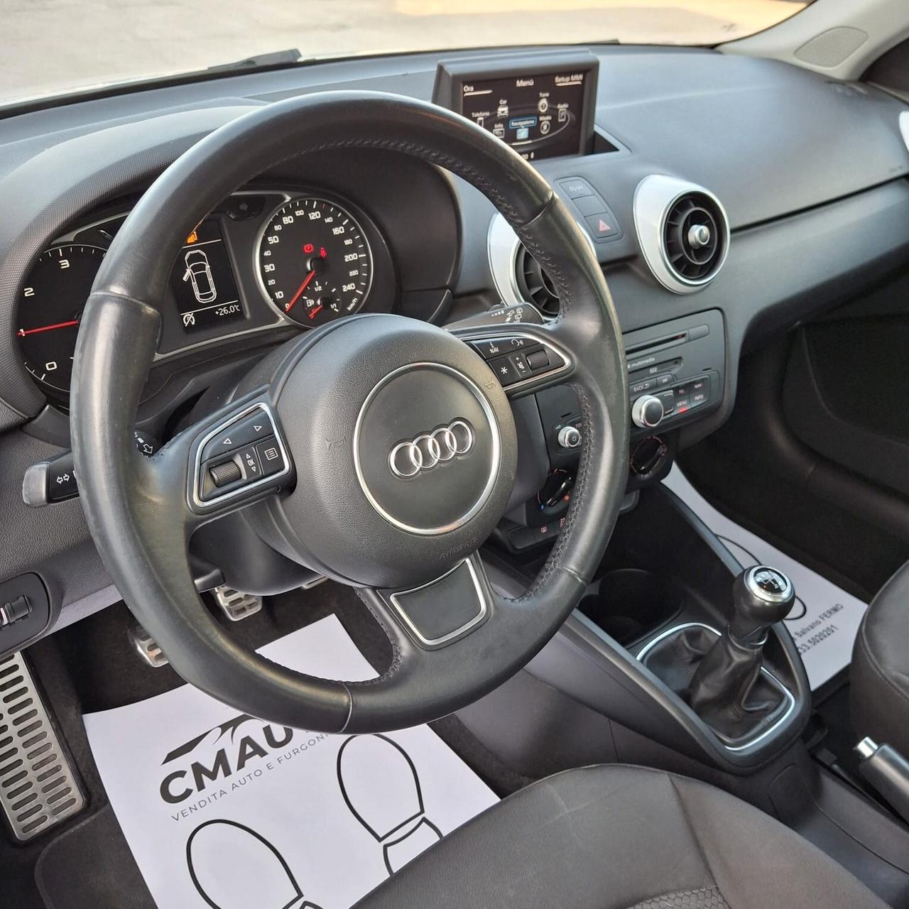 AUDI A1 1.6 TDI 90cv S line edition