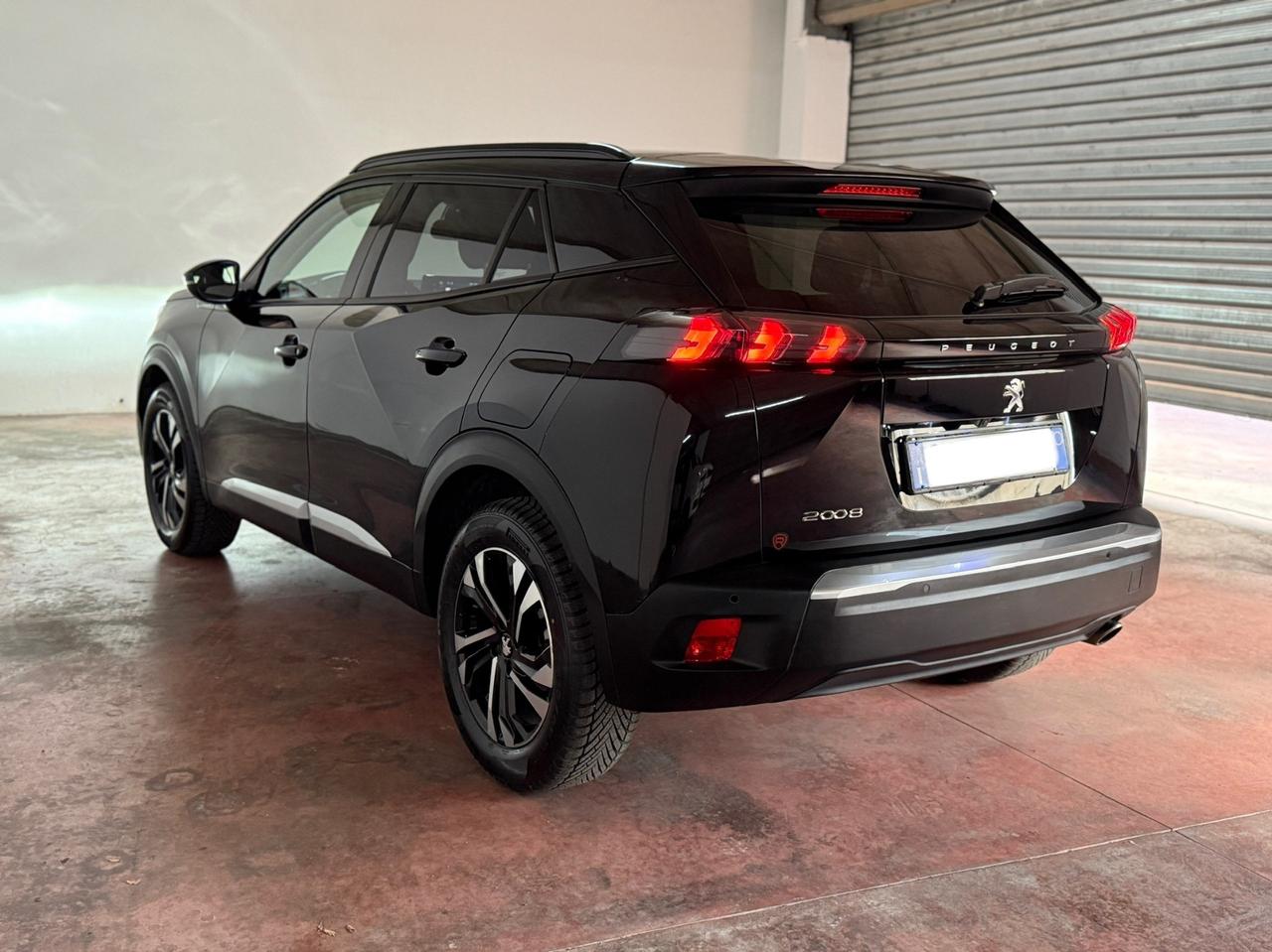 Peugeot 2008 BlueHDi 130 S&S EAT8 Allure Pack