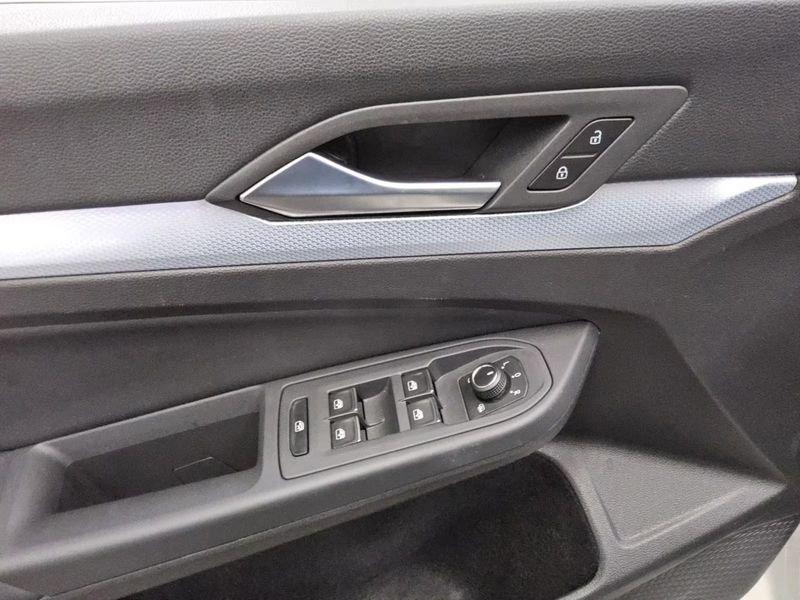 Volkswagen Golf 1.5 TSI ACT 110kW Life LED NAVI ACC