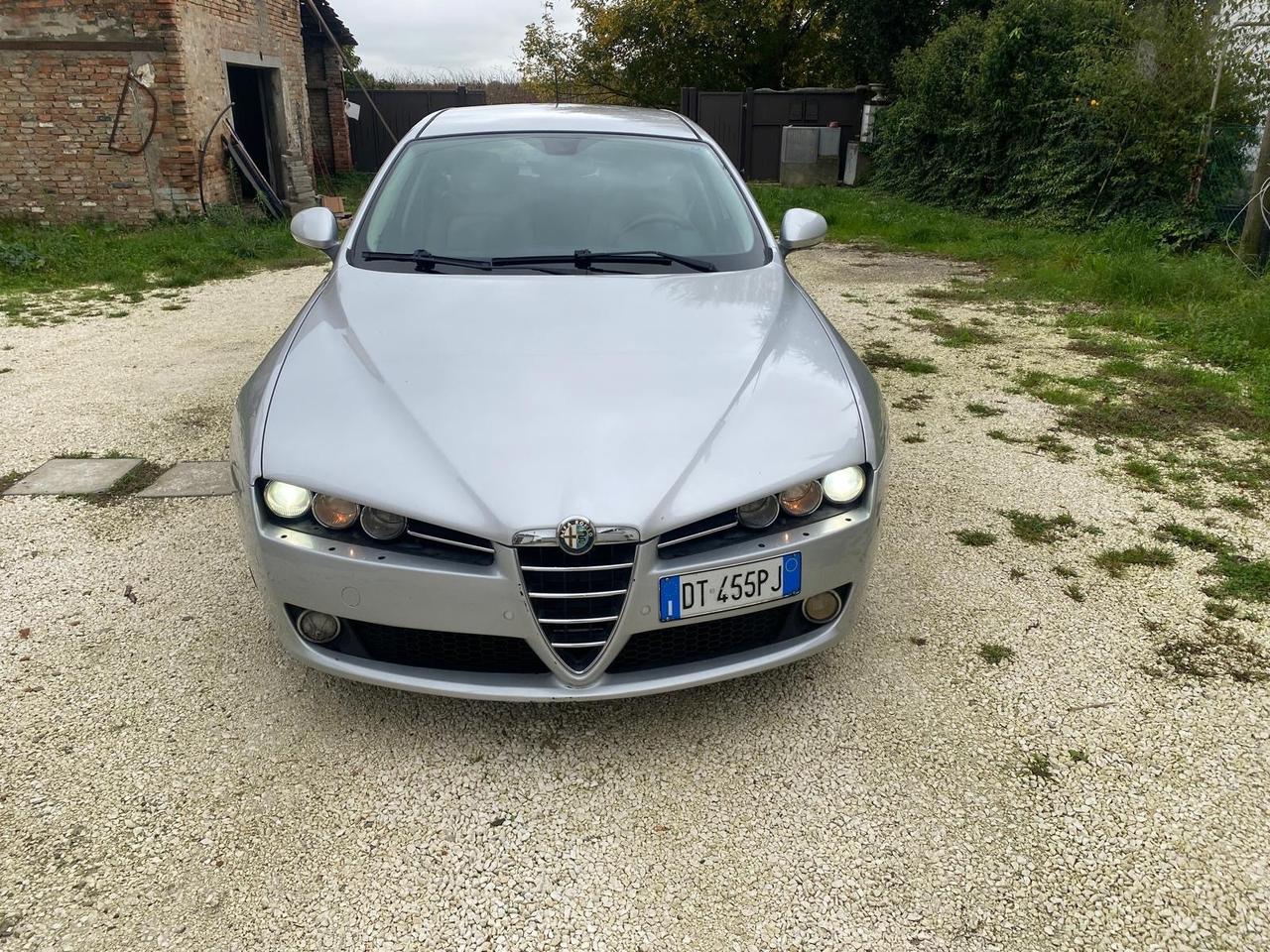 Alfa Romeo 159 1.9 JTDm 16V Sportwagon TI Q-Tronic